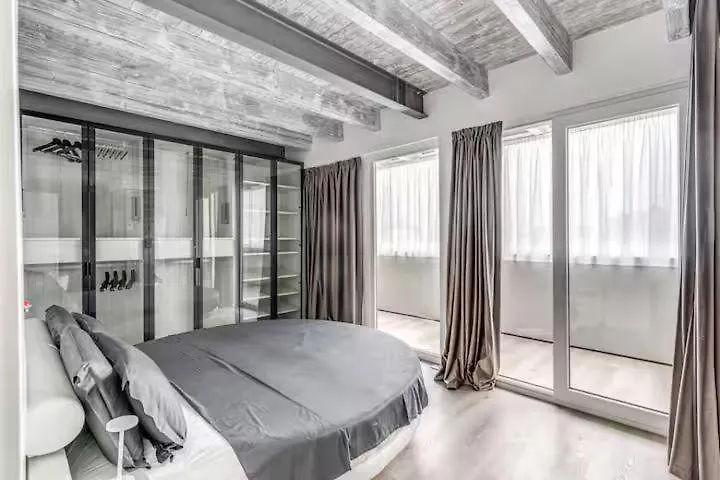 Appartamento Readhostprofile! Luxury Penthouse Near Duomo Milano