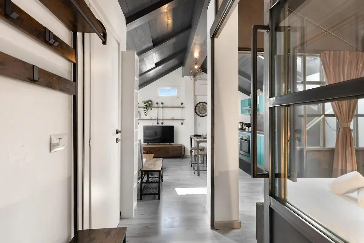 Readhostprofile! Luxury Penthouse Near Duomo Apartman Milánó